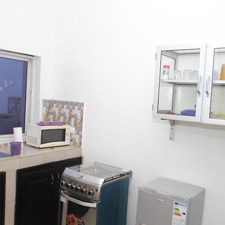 "La Coquille", Joli Loft, Moderne, Propre, Sur Et Calme Au Coeur De Saly Apartamento Exterior foto
